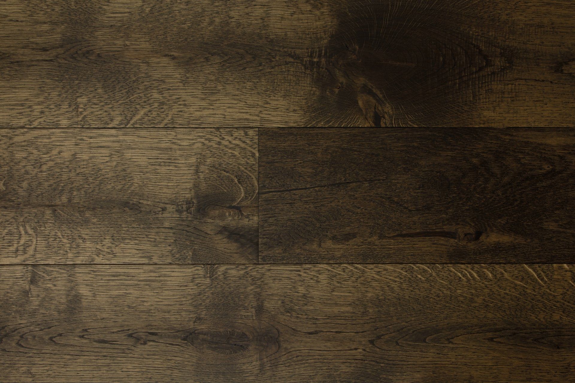 Landhausdiele Eiche sehr markant