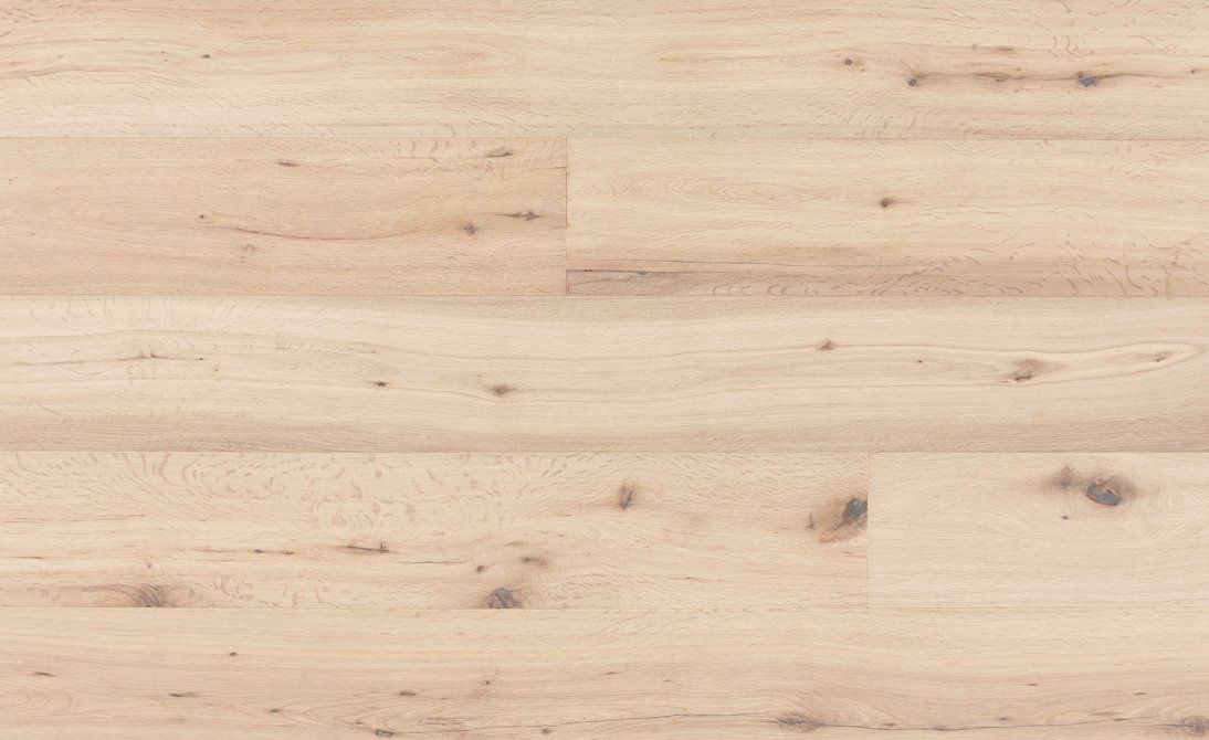 Landhausdiele Eiche sehr markant