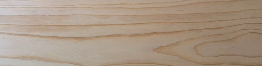 Pitchpine hell lackiert