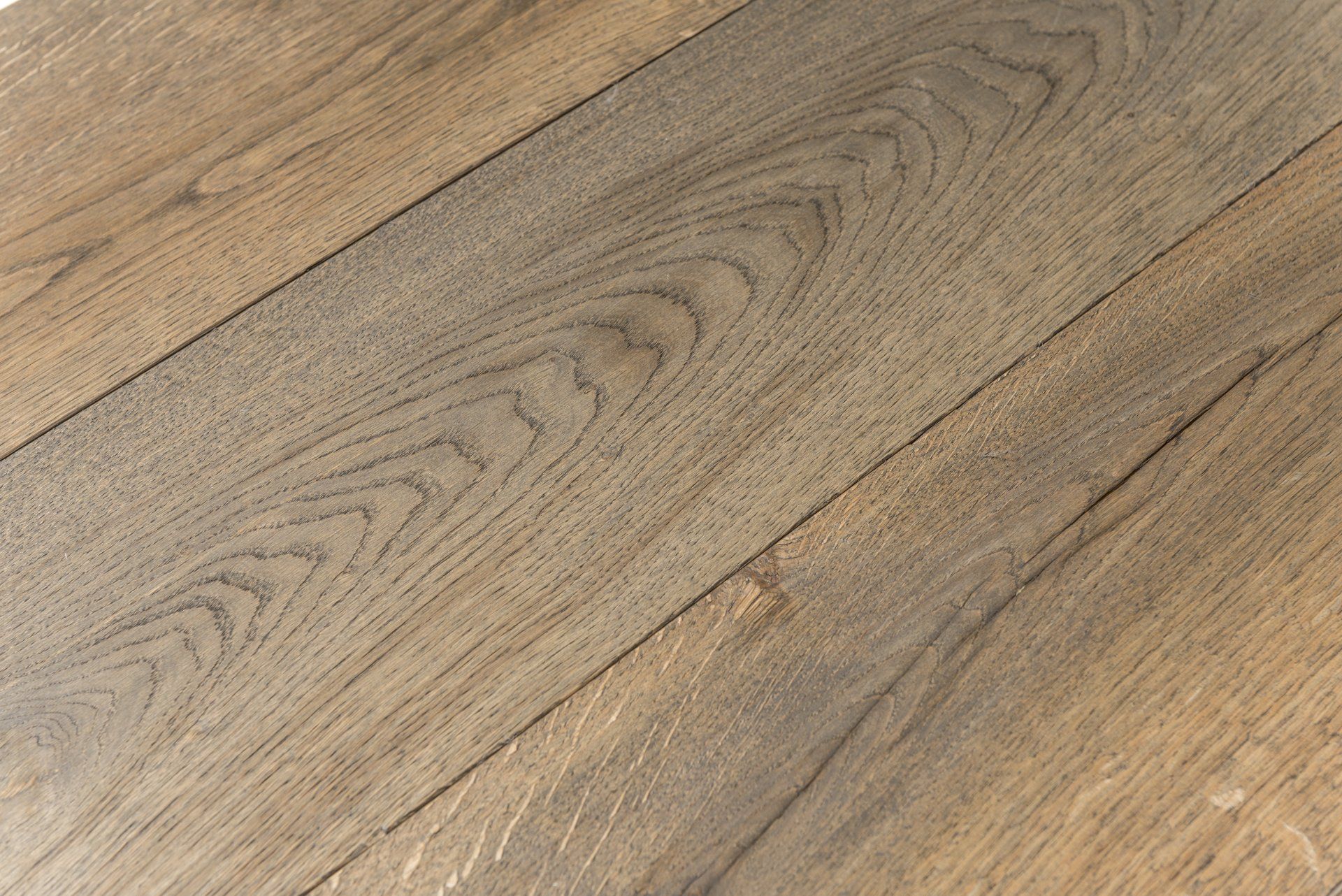 Eiche Landhausdielen Rohholzoptik