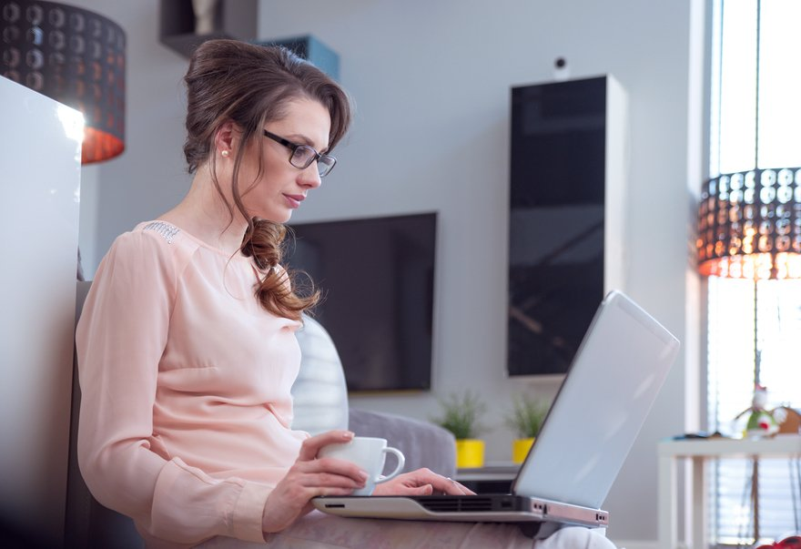 Sicher und einfach von überall arbeiten mit Hilfe von einer HR-Softwarelösung