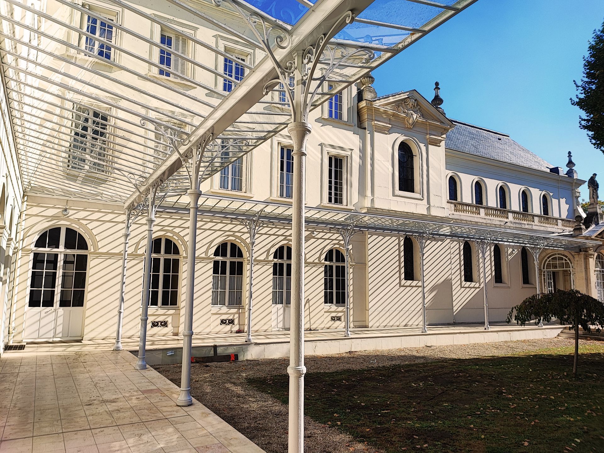 Restauration marquise couvent Neuilly-sur-Seine
