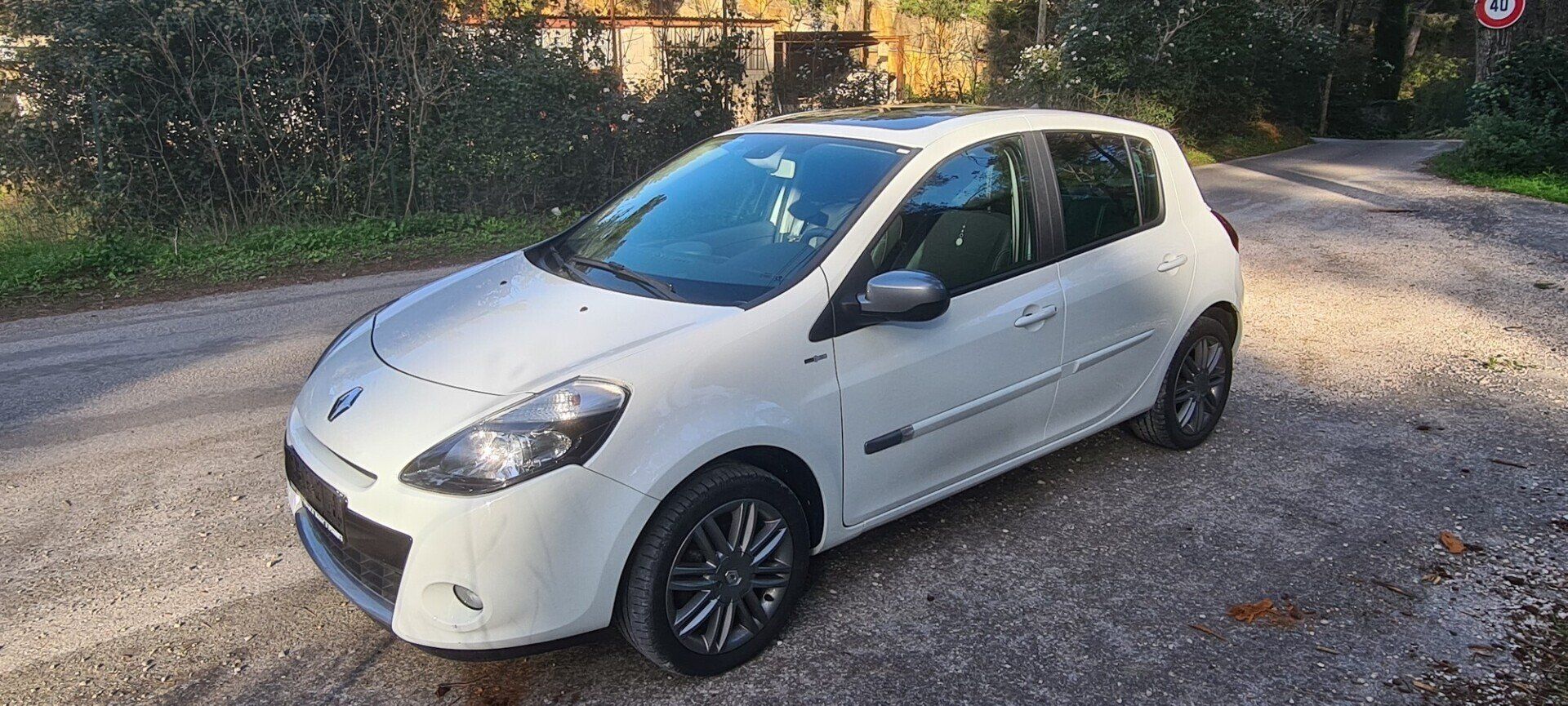 CLIQUEZ POUR OBTENIR LES INFORMATIONS COMPLÈTES PLUS D'INFOS