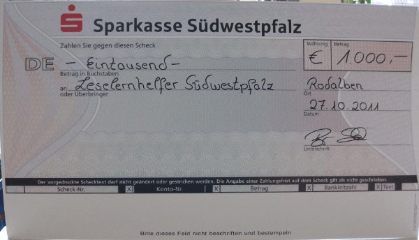 Sparkasse Südwestpfalz stiftet 1.000€ für die Leselernhelfer Südwestpfalz