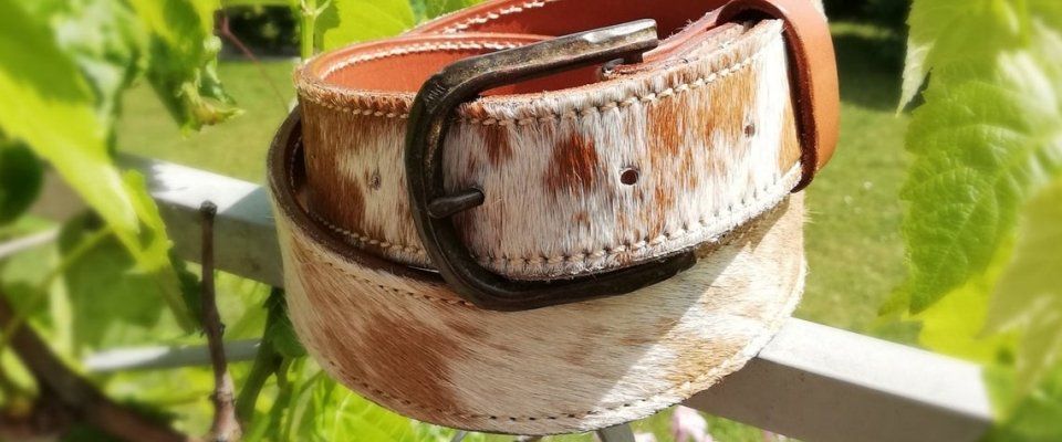 Kuhfellgürtel Hellbraun-Weiß