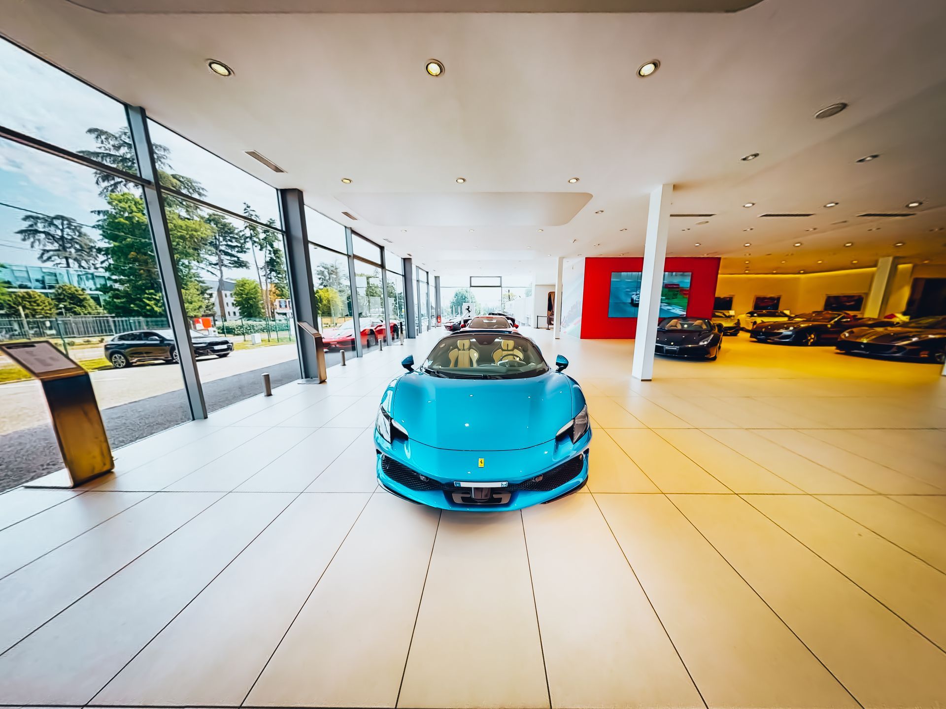 Showroom Ferrari — visite virtuelle