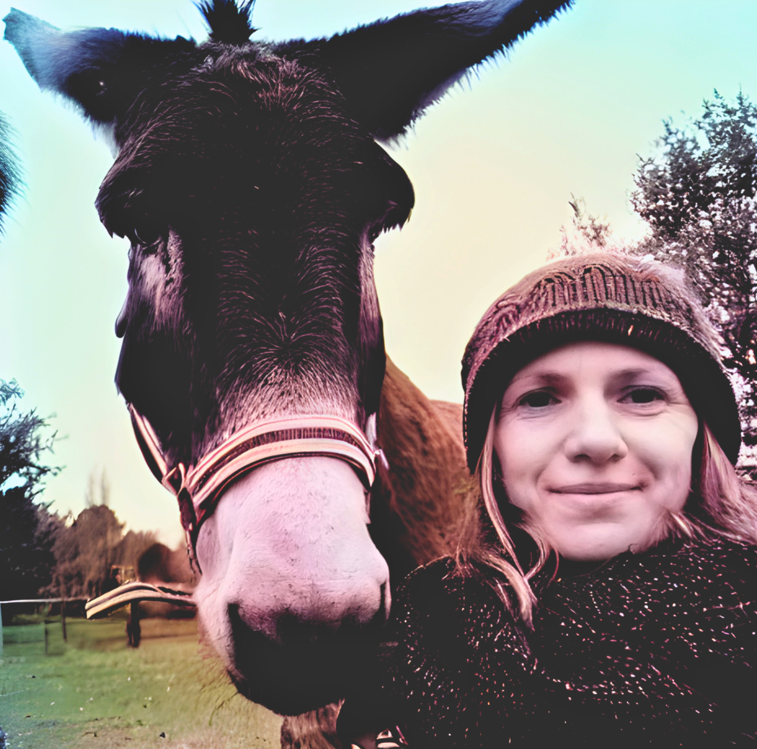 Océane Guedeville, équithérapeutepsychologue, intervenante en médiation animale