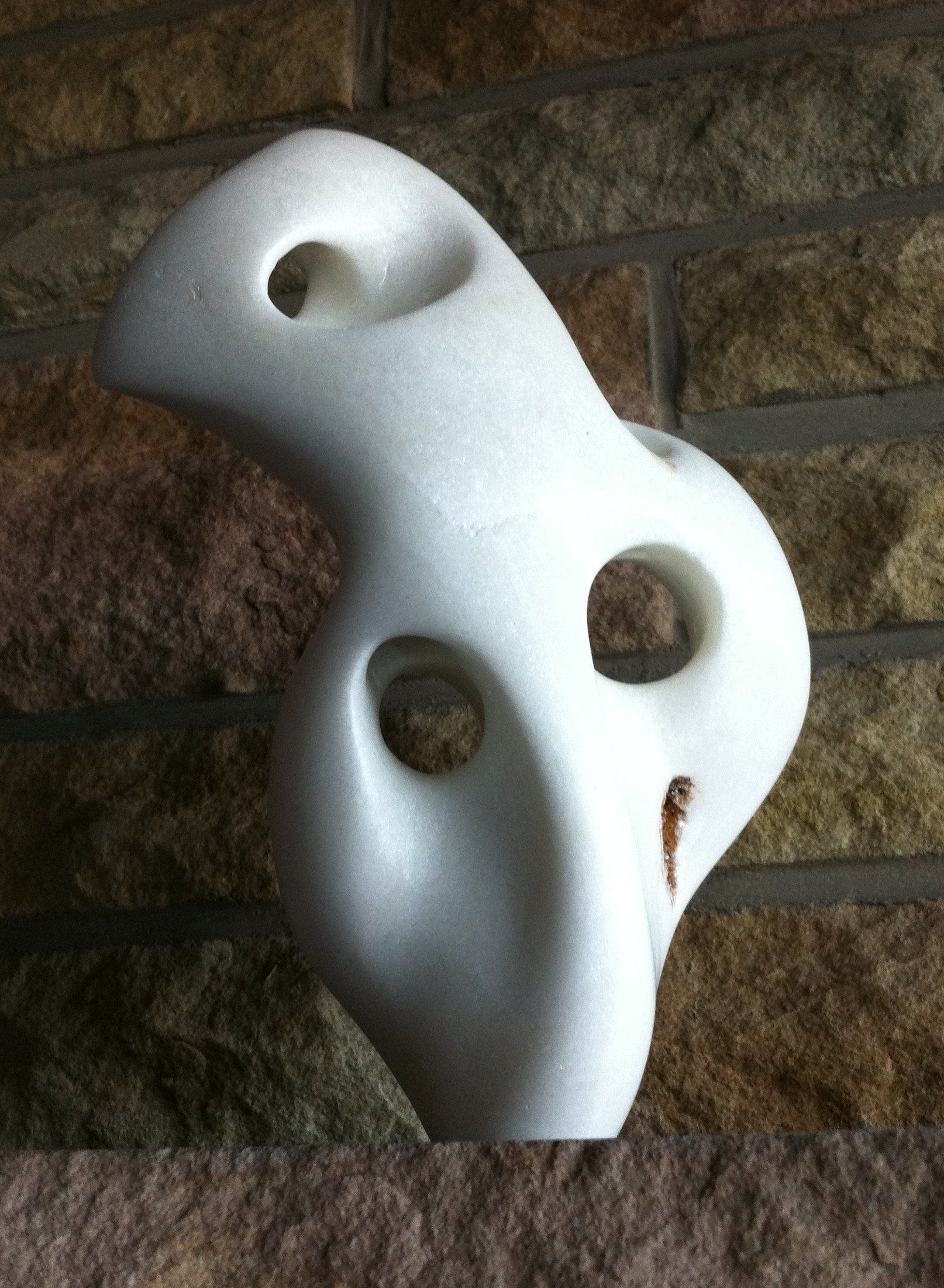 Knochenskulptur - Speckstein, 2013 (Höhe ca. 25 cm) Knochenskulptur - Speckstein, 2013 (Höhe ca. 25 cm)