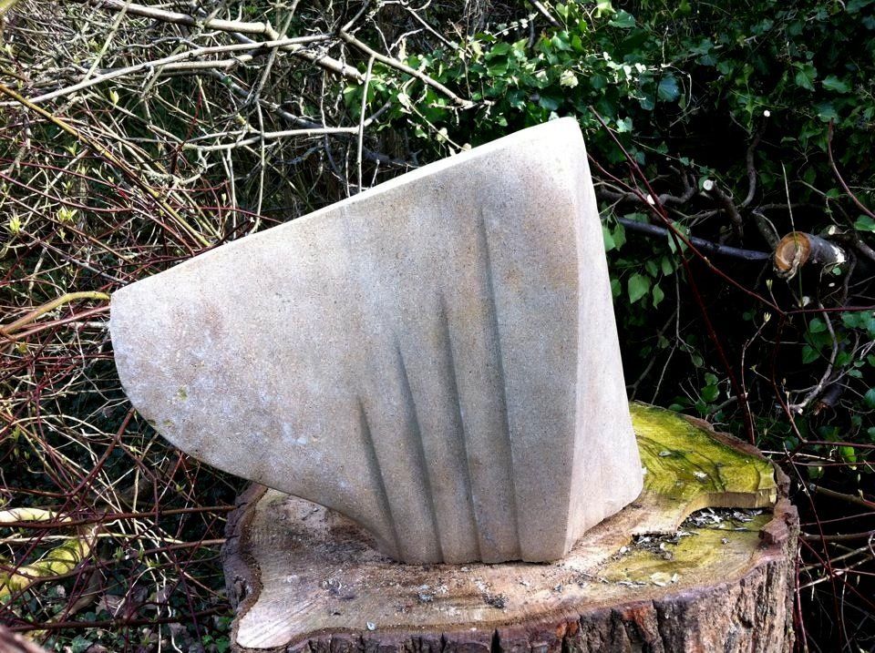 Fuge - Kalkstein, 2015 (Höhe ca. 40 cm) Fuge - Kalkstein, 2015 (Höhe ca. 40 cm)