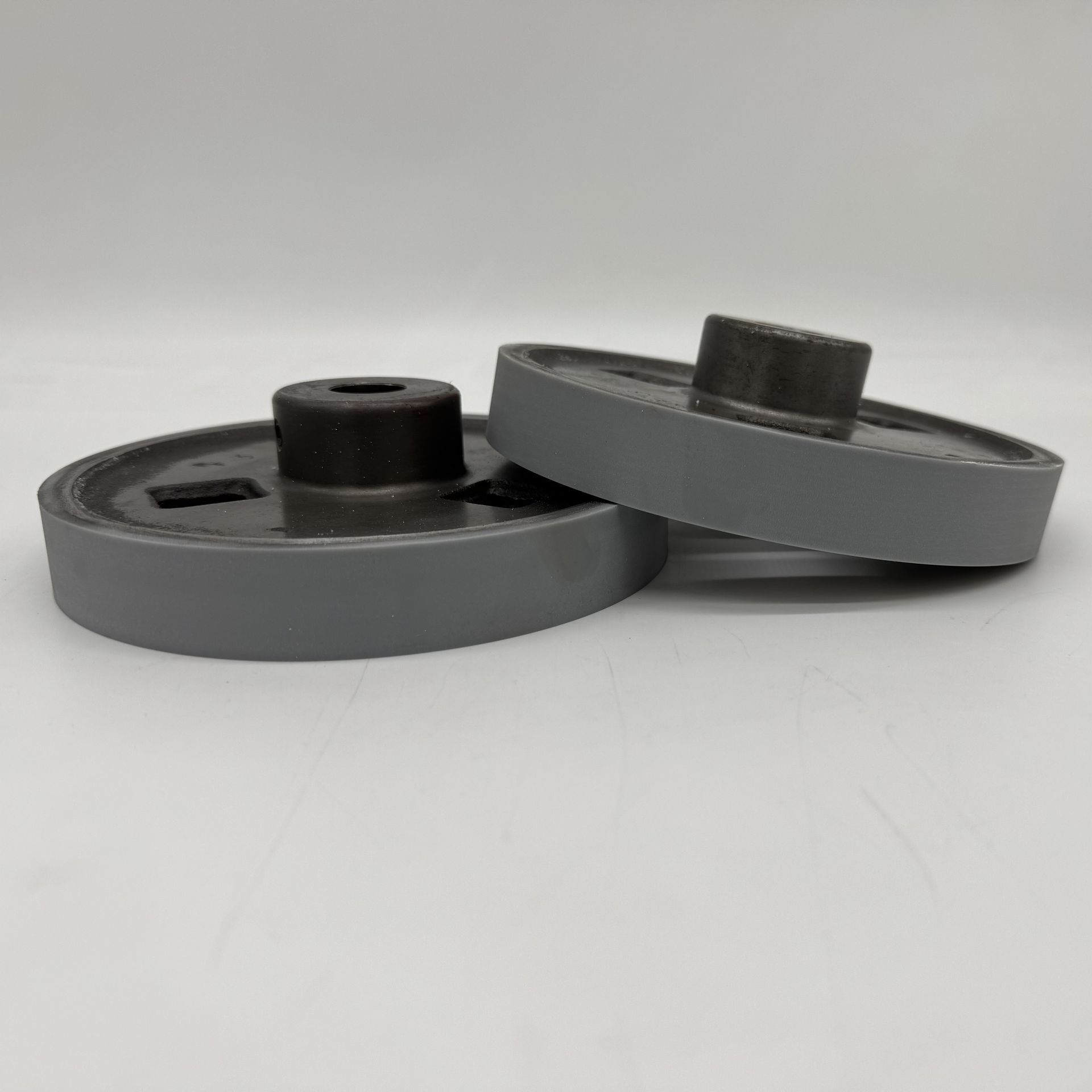 Einzugsrollen für den Papiervorschub einer Druckmaschine mit erneuerter PU Beschichtung von Hess BSH