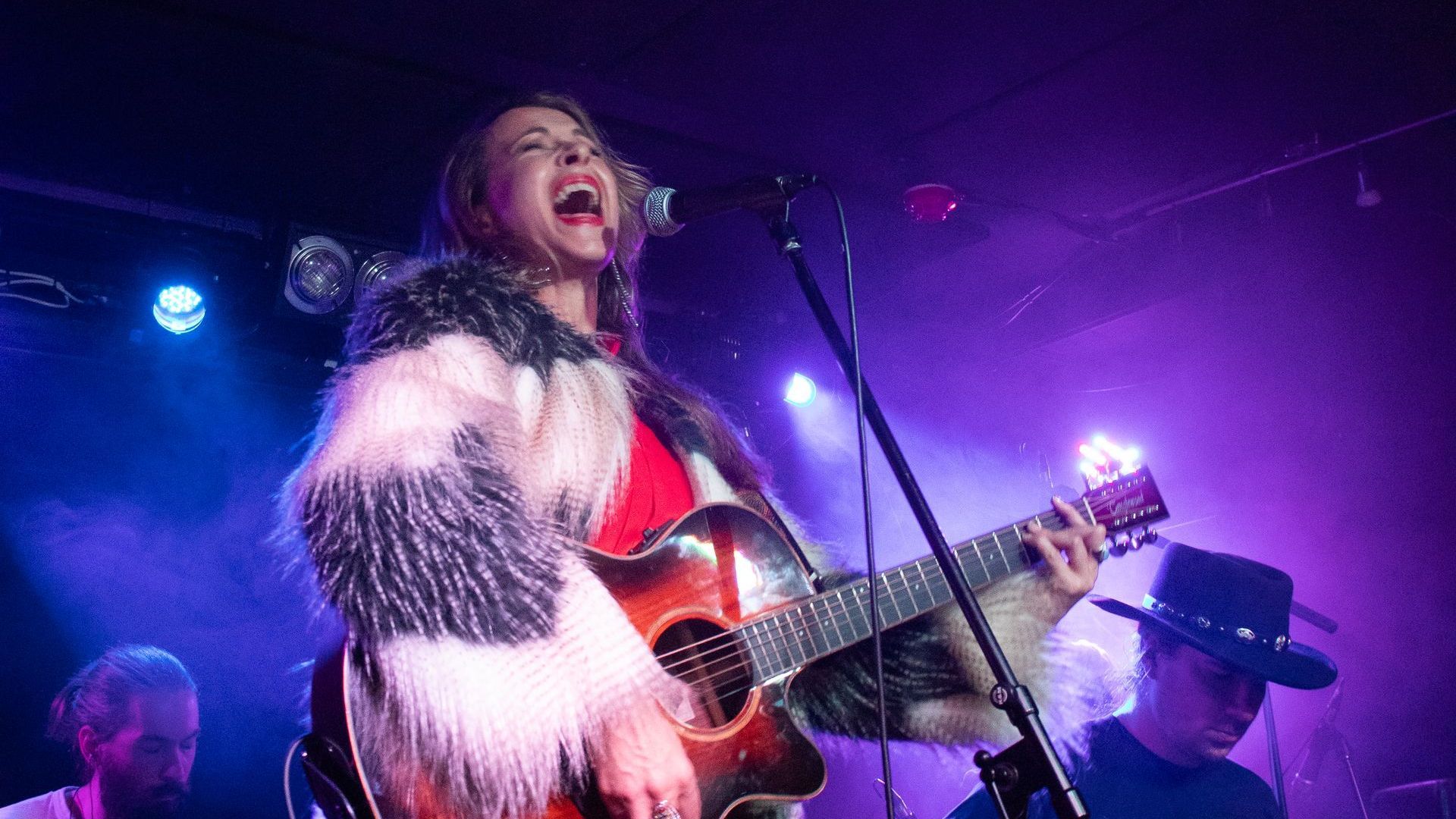 Catherine Taylor Dawson. Photo by Kyra Mumford ©Monoki Media