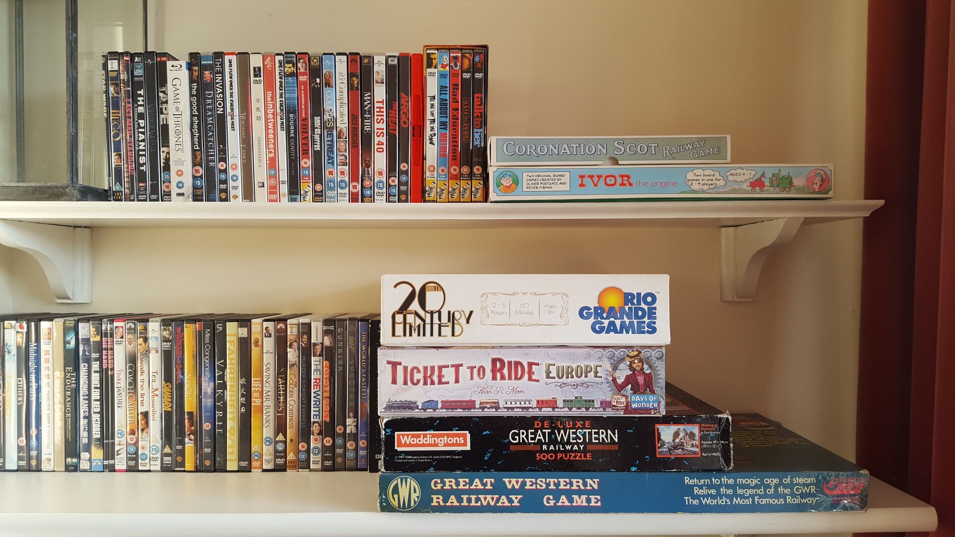 Rowden Mill Station, the comfortable lounge inside the station. Although centrally-heated. Also, has a library of books and local materials, board games, and a TV and DVD player