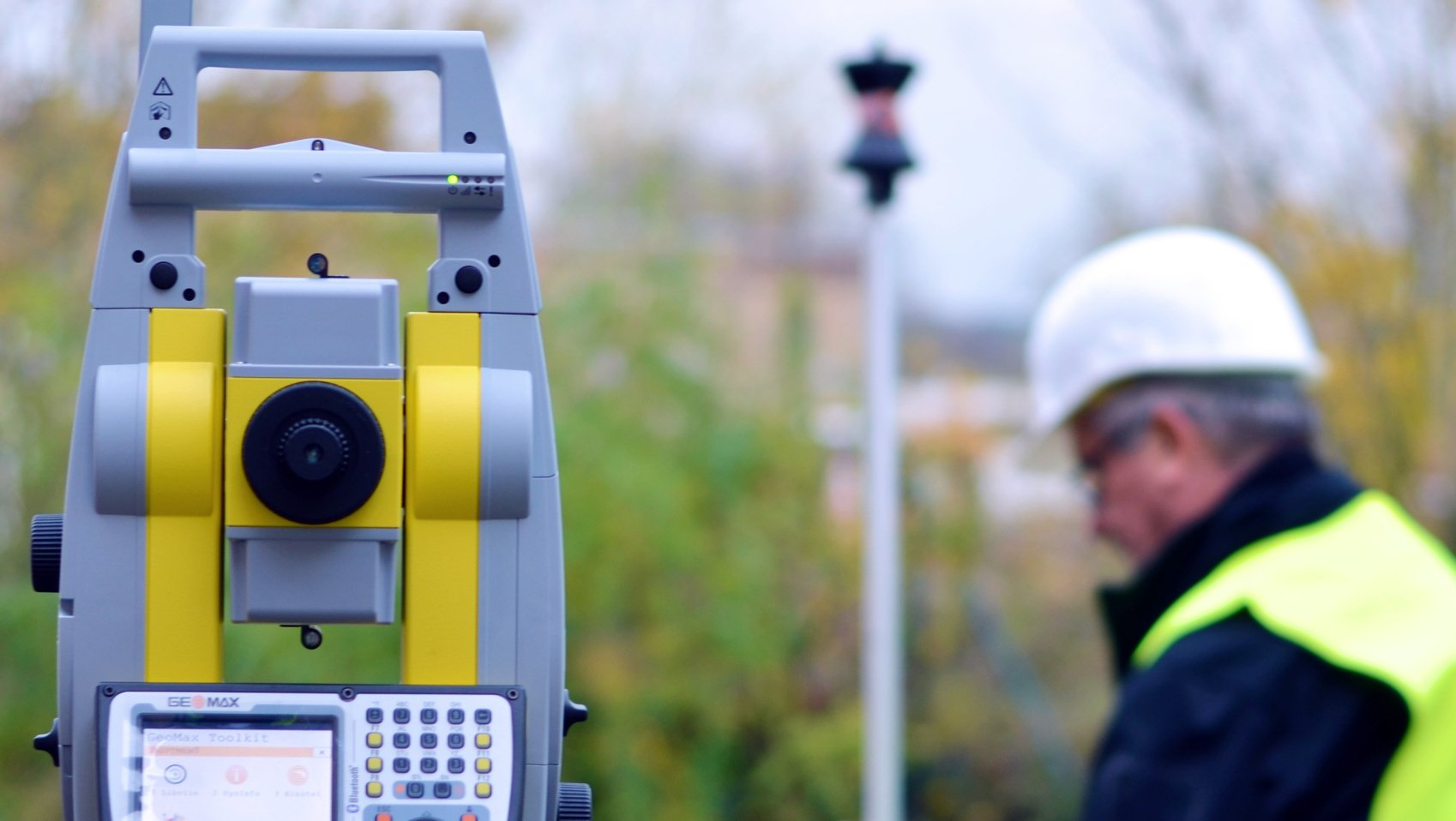 Baustelle Totalstation Vermessung Zoom90
