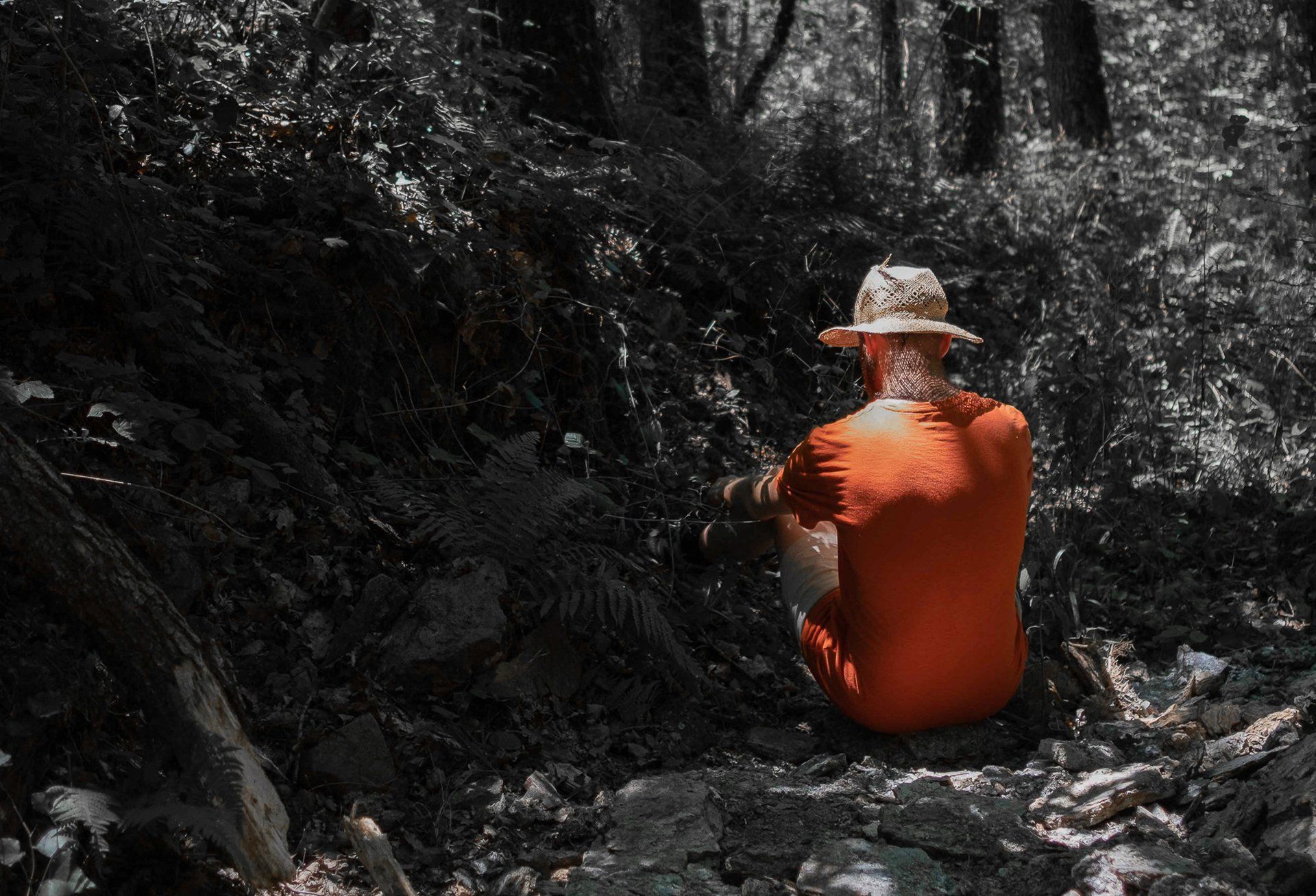 Photographie lifestyle. Repos à l'ombre dans le sud de la France.