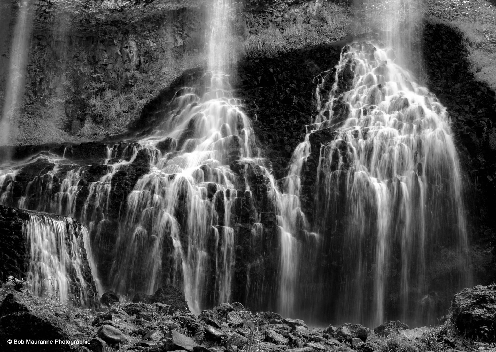 Cascade de la Beaume à Solignac sur Loire en Haute-Loire. Photographe nature et paysages. Photographe professionnel.