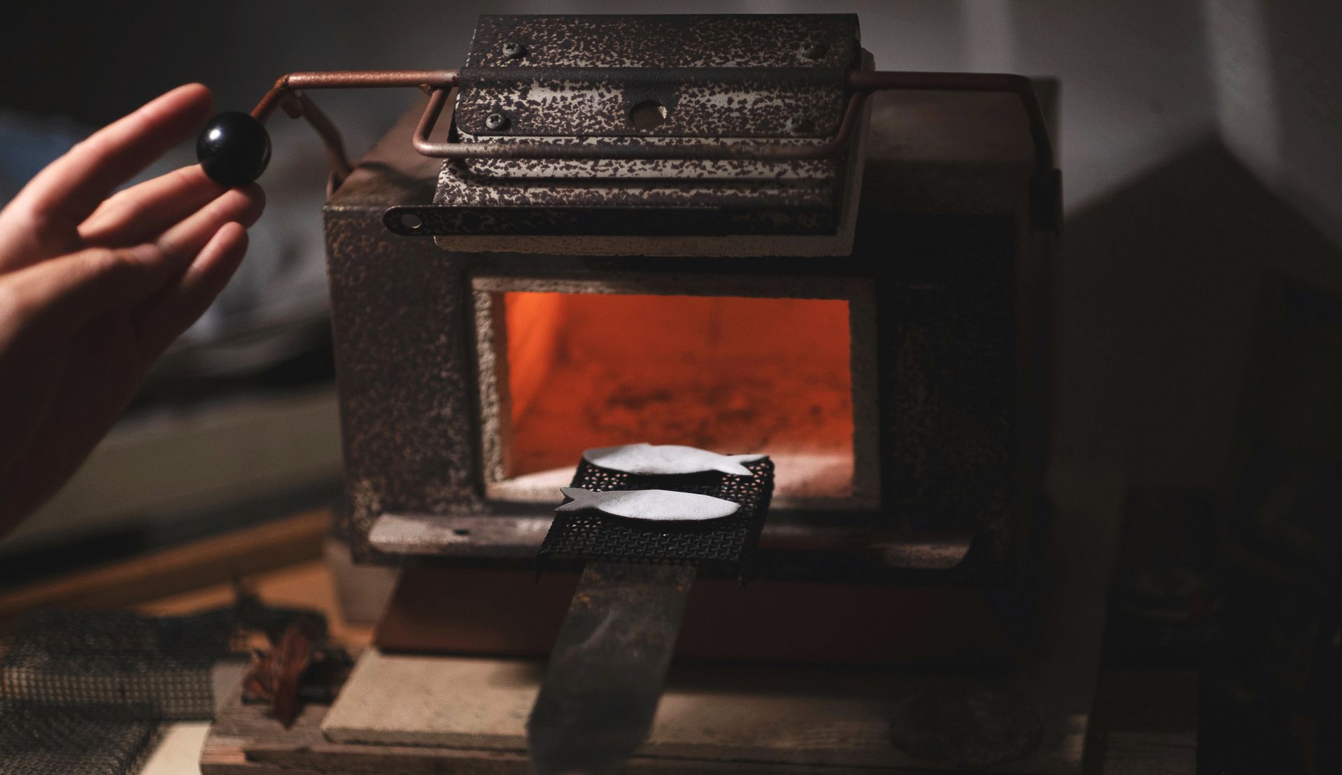 Reportage métier - Emailleuse - Estelle Laouaty -Auvergne
