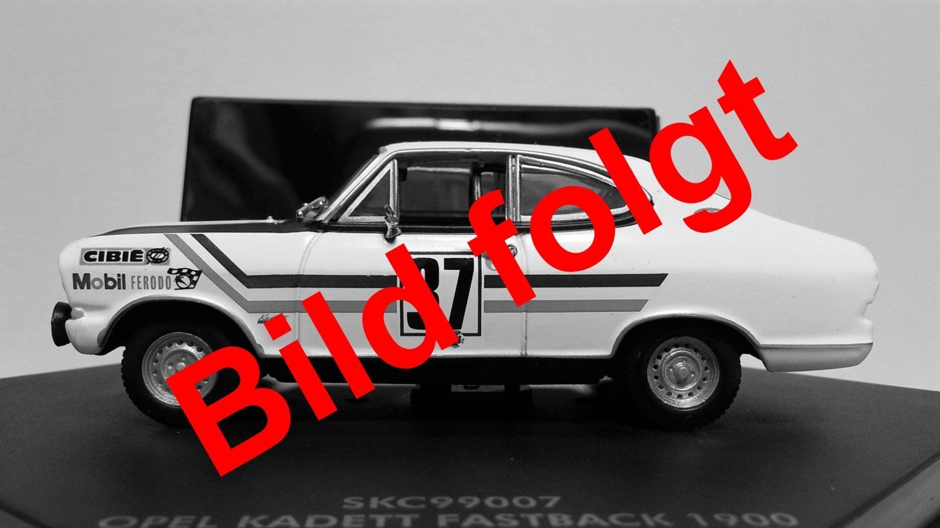 BTCC 1997, #8 John Cleland, Vauxhall Vectra, Team Vauxhall Sport, Onyx XT082