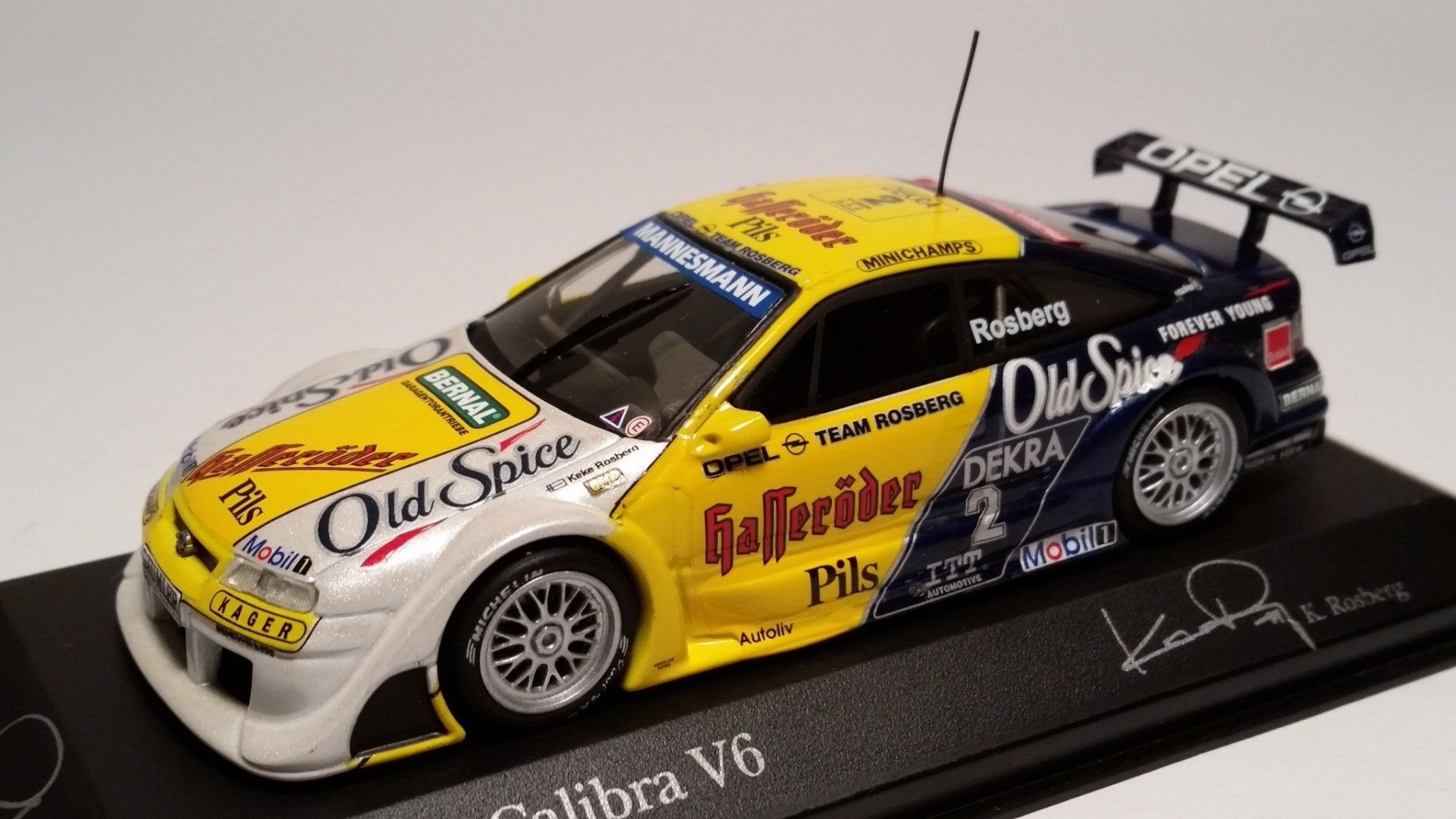 BTCC 1997, #8 John Cleland, Vauxhall Vectra, Team Vauxhall Sport, Onyx XT082