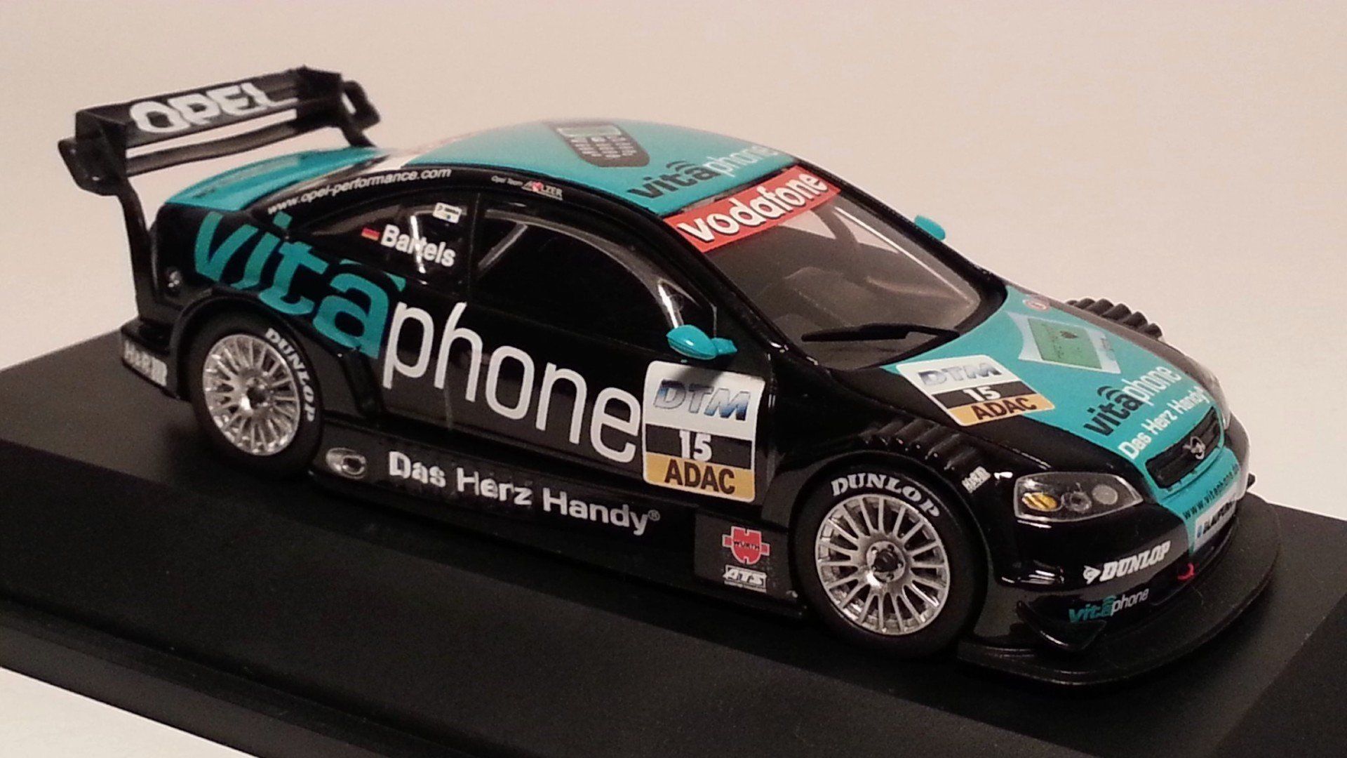 BTCC 1997, #8 John Cleland, Vauxhall Vectra, Team Vauxhall Sport, Onyx XT082