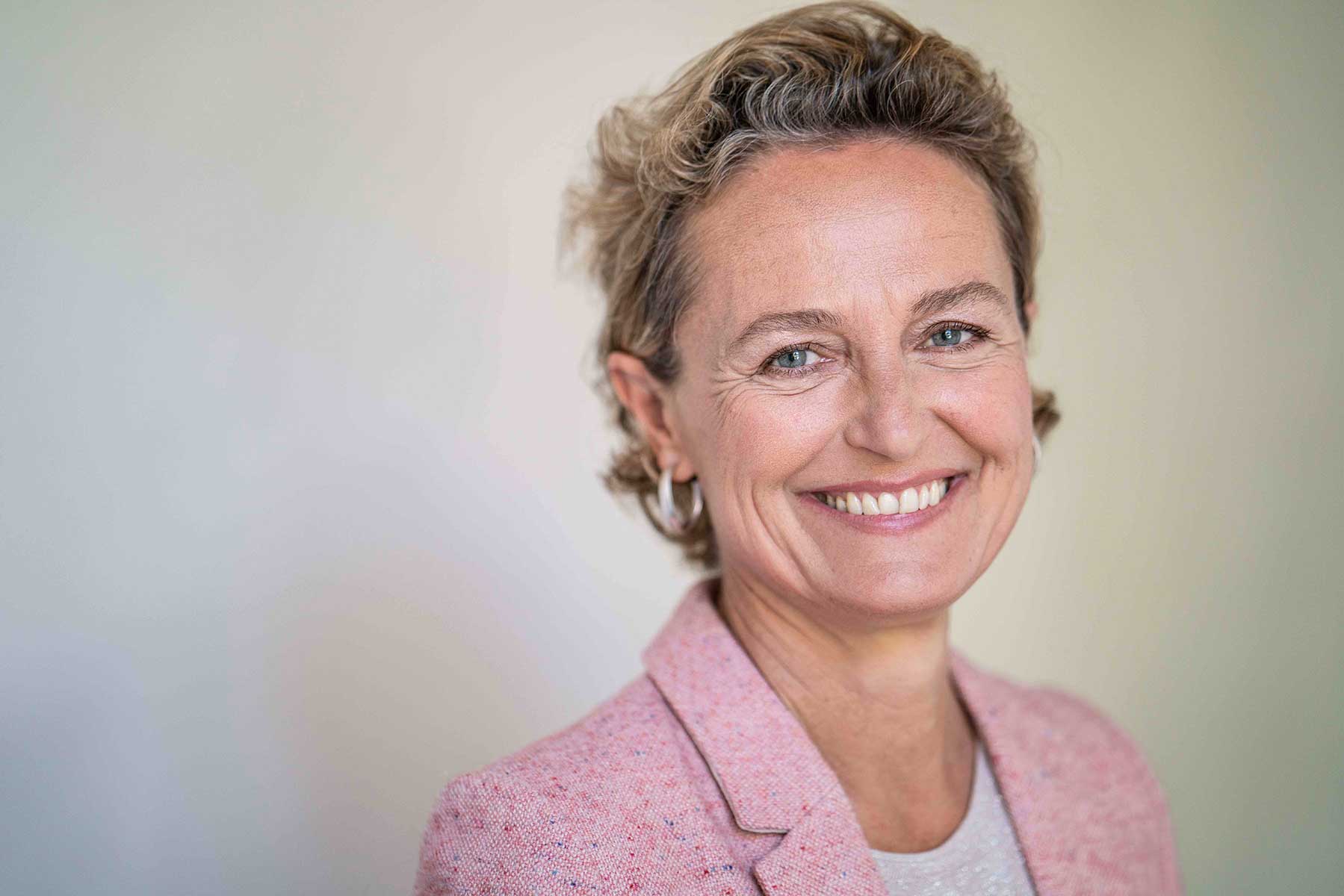 Eva Prietz ist Coach im Westend Berlin