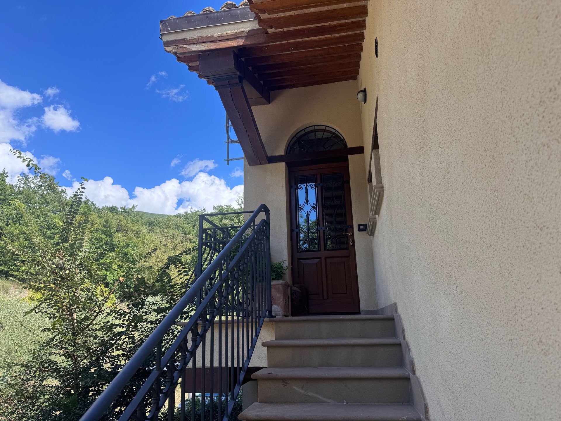 Ingresso con scala appartamento Gelsomino