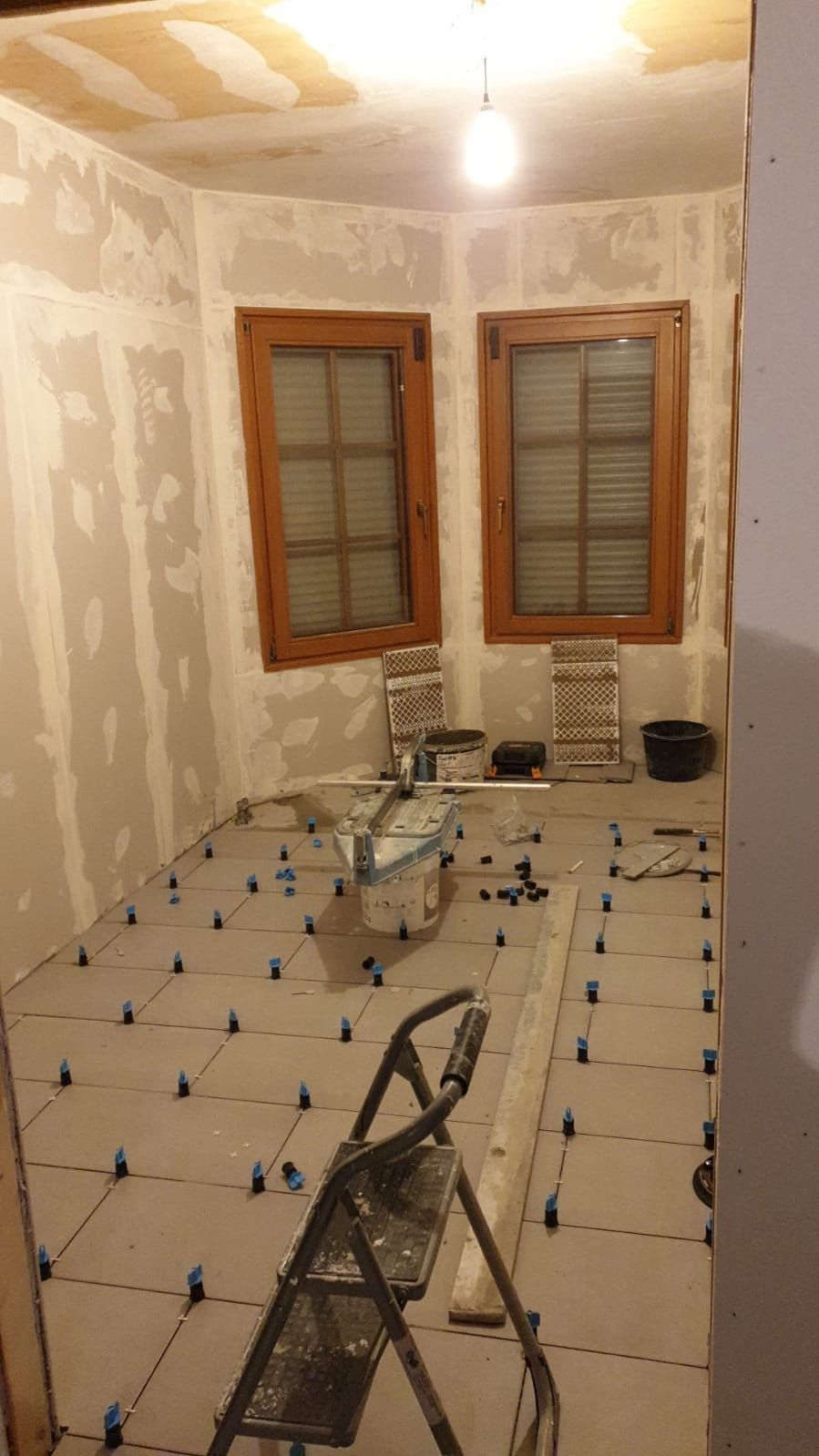 Raum während des Trockenbaus