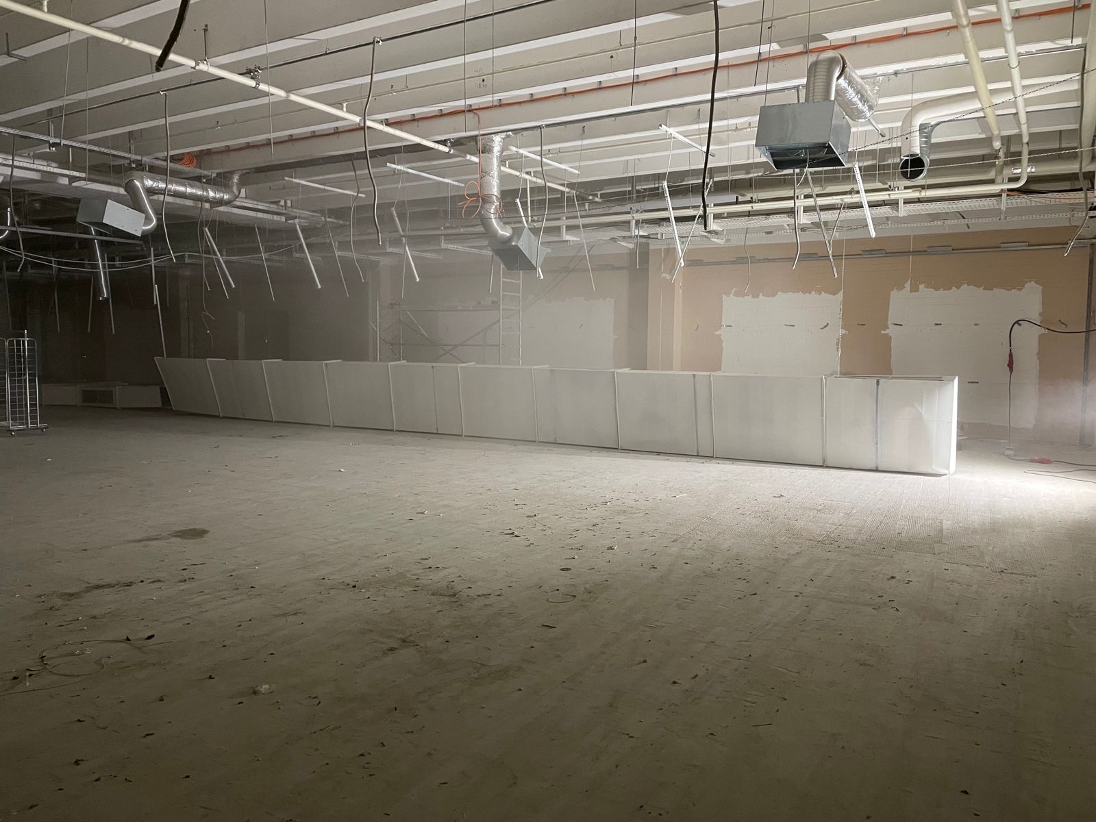 Ein Raum im Trockenbau Zustand