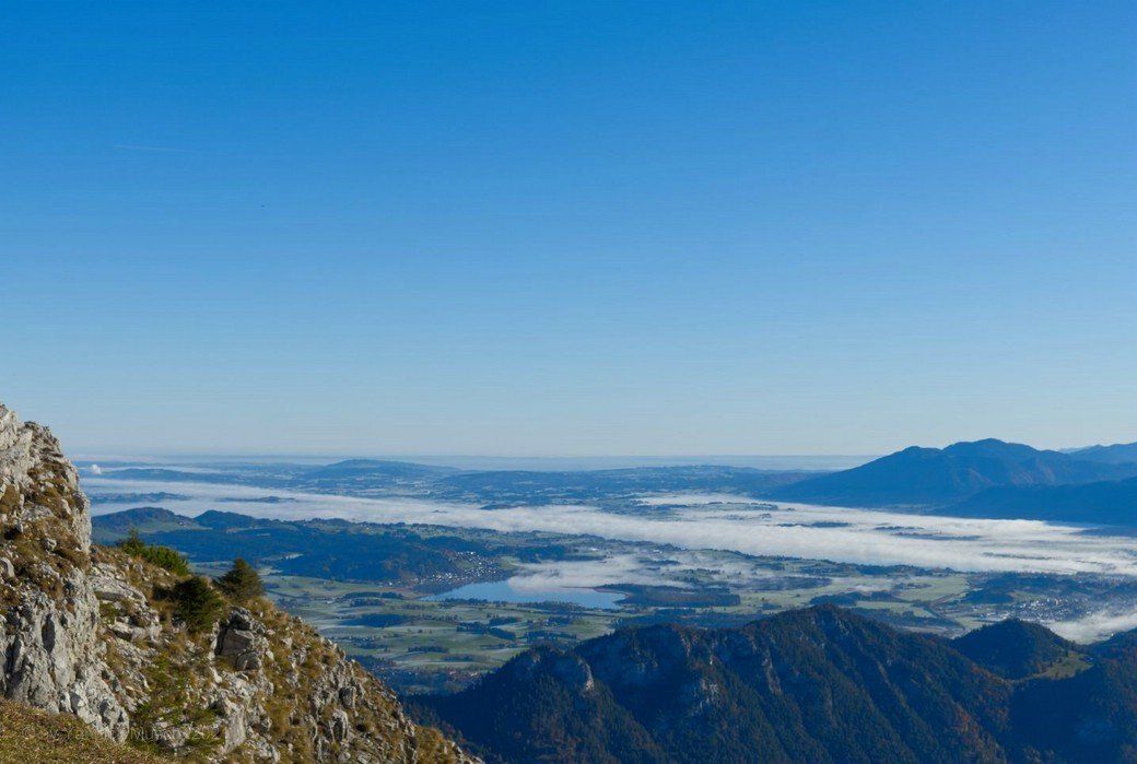 Am nächsten Morgen – der Nebel hängt im Tal... © by Yannick Musch, 2021 Am nächsten Morgen – der Nebel hängt im Tal... © by Yannick Musch, 2021