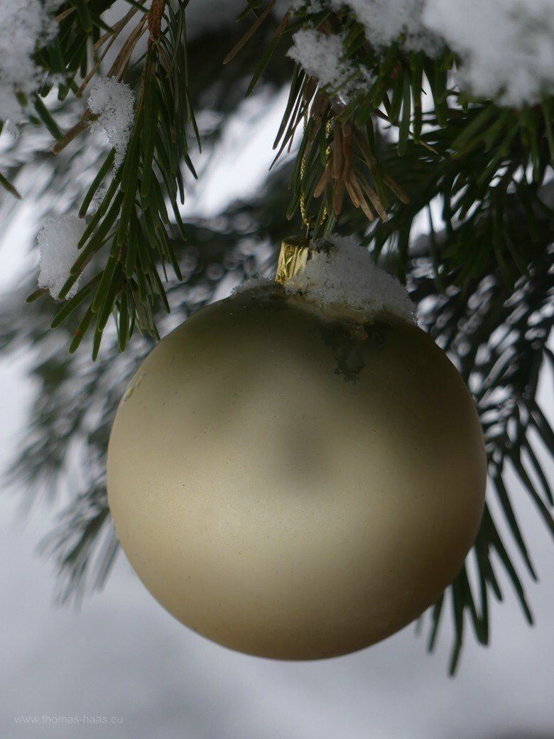 Baumschmuck und etwas Schnee, 2021 Baumschmuck und etwas Schnee, 2021