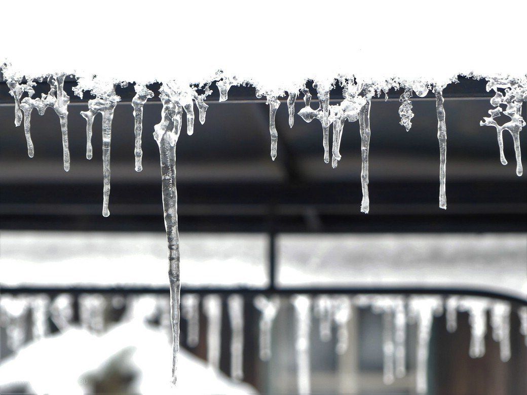 Eiszapfen im Dezember 2022 Eiszapfen im Dezember 2022