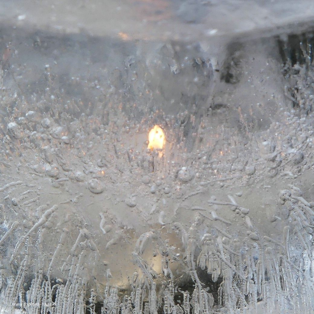 Das Eiswindlicht - die kleine Flamme im Eismantel! Das Eiswindlicht - die kleine Flamme im Eismantel!