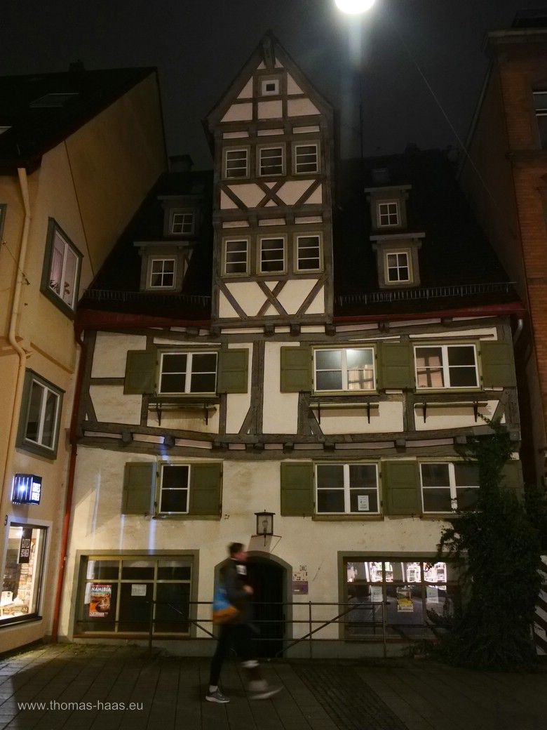 Ulm bei Nacht, Januar 2025, in der Herrenkellergasse...... Ulm bei Nacht, Januar 2025, in der Herrenkellergasse...