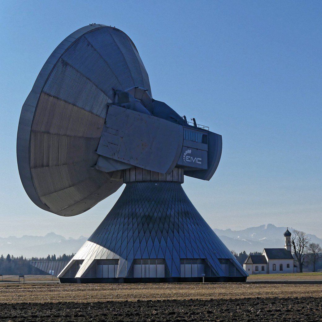 Antenne in Raisting, März 2022 Antenne in Raisting, März 2022