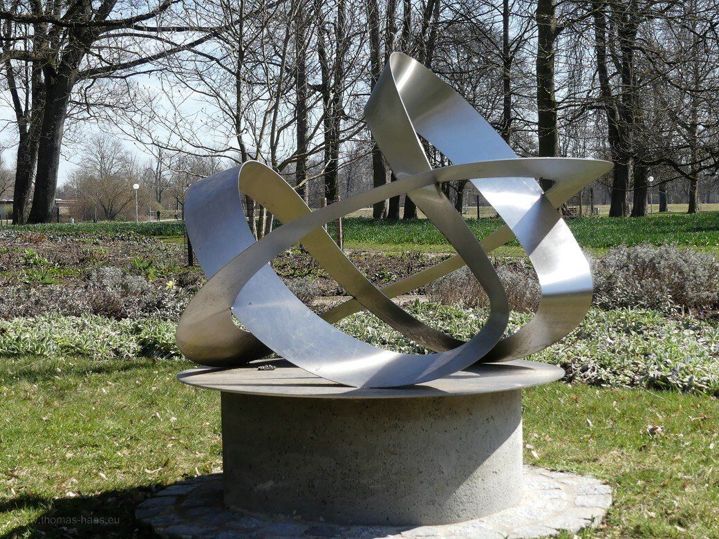 Kunst in der Au - Alpha II von Roland Phleps