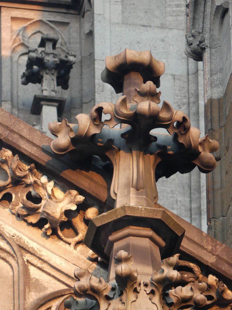 Fiale und Kreuzblume, Ulmer Münster, 2022 Fiale und Kreuzblume, Ulmer Münster, 2022