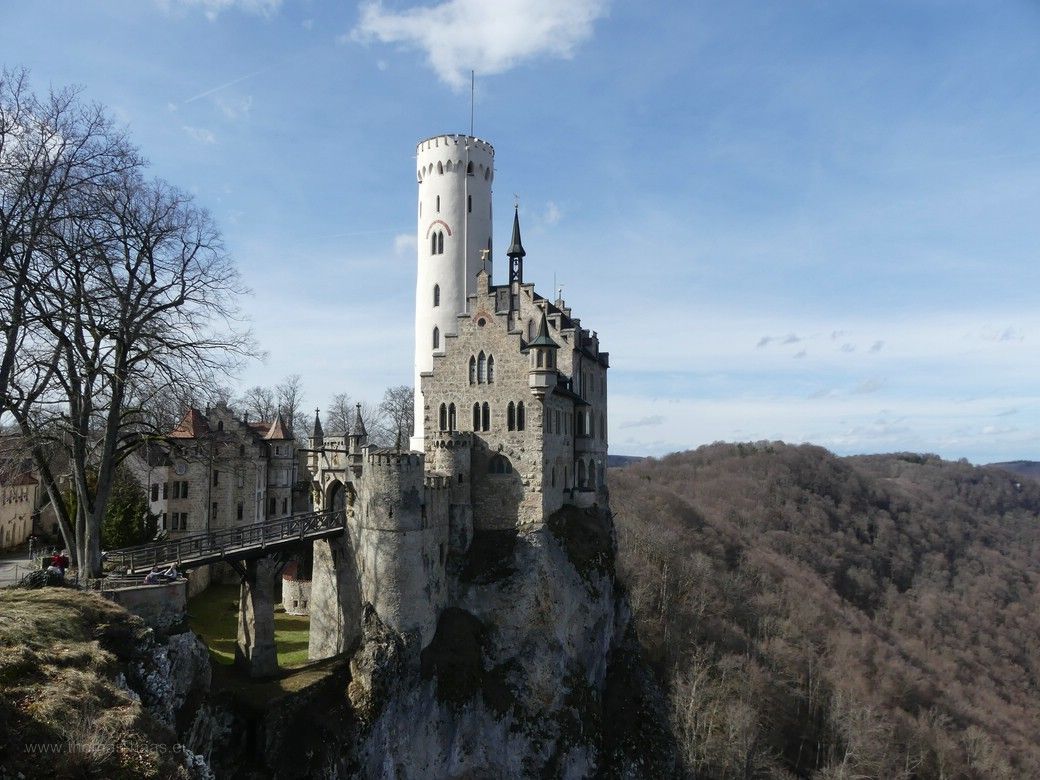 Schloss Lichtenstein auf der Schwäbischen Alb, 2023 Schloss Lichtenstein auf der Schwäbischen Alb, 2023