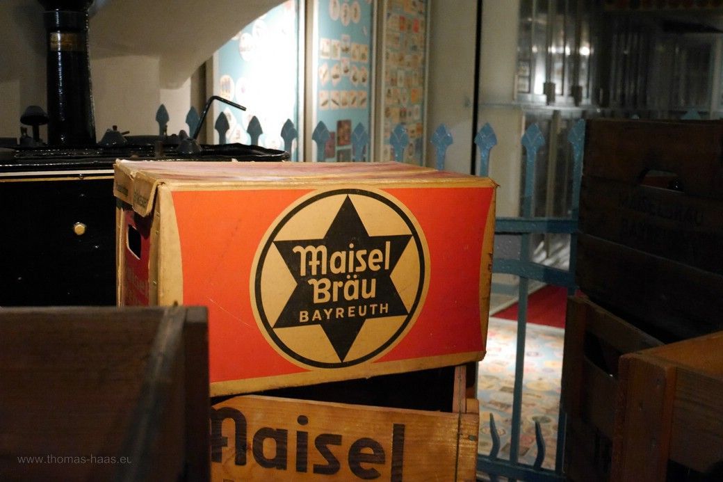 Bierkiste im Museum, 2023