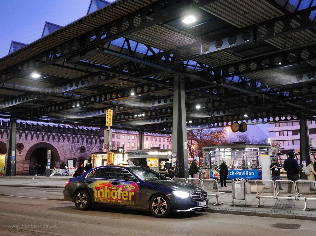 Verkehrsknoten Ehinger Tor, Ulm, 2023 Verkehrsknoten Ehinger Tor, Ulm, 2023