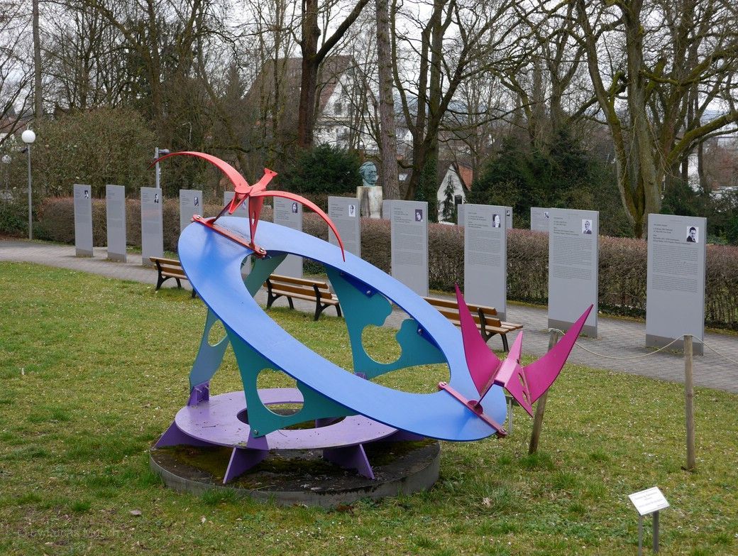 Alles Kunst: Wagner, Stelen und Objekt, © by Lucas Musch, 2023 Alles Kunst: Wagner, Stelen und Objekt, © by Lucas Musch, 2023