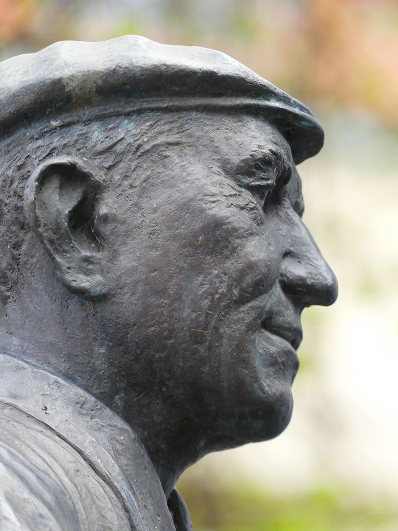 Denkmal am Saumarkt, Ulm - Der Metzger... Denkmal am Saumarkt, Ulm