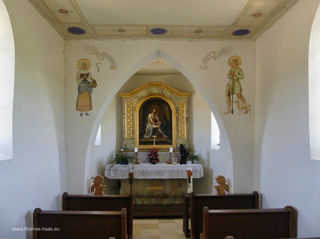 St. Wendelin & Notburga - die Kapelle in Asch... St. Wendelin & Notburga - die Kapelle in Asch - Innenraum