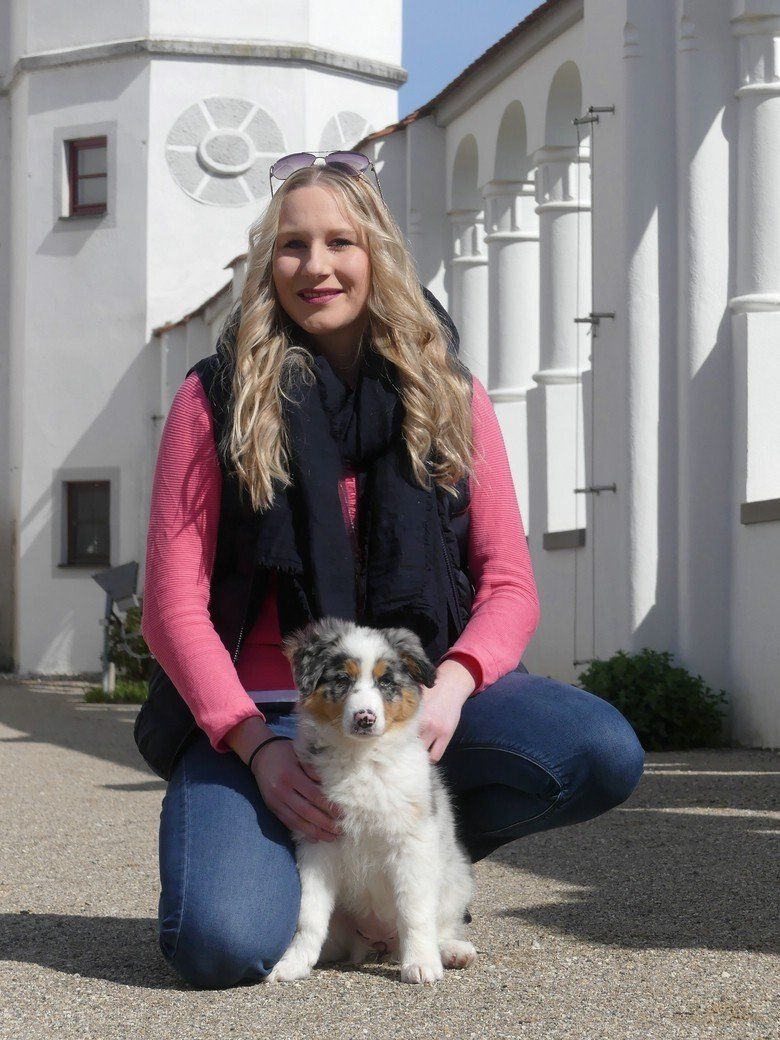 Bianca Örtl mit Bella, Mai 2021 Bianca Örtl mit Bella, Mai 2021