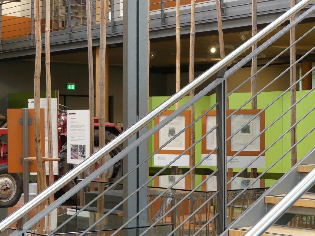 Strukturen in alt und neu - im Hopfenmuseum, Juni 2021 Strukturen in alt und neu - im Hopfenmuseum, Juni 2021