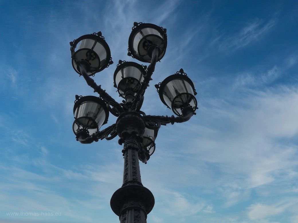 Kandelaber mit neuem Himmel, 2023 Kandelaber mit neuem Himmel, 2023