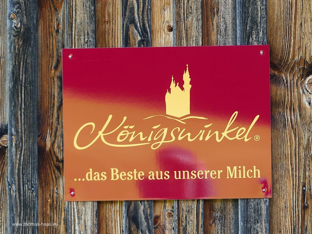 Hinweistafel zur Molkereigesellschaft... Hinweistafel zur Molkereigesellschaft...