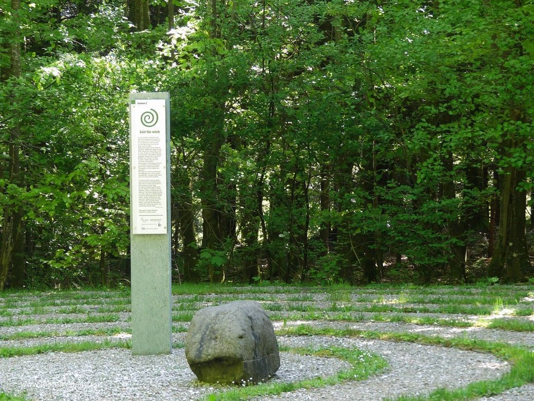 GE(h)ZEITEN - Das Labyrinth, Station 2 GE(h)ZEITEN - Das Labyrinth, Station 2