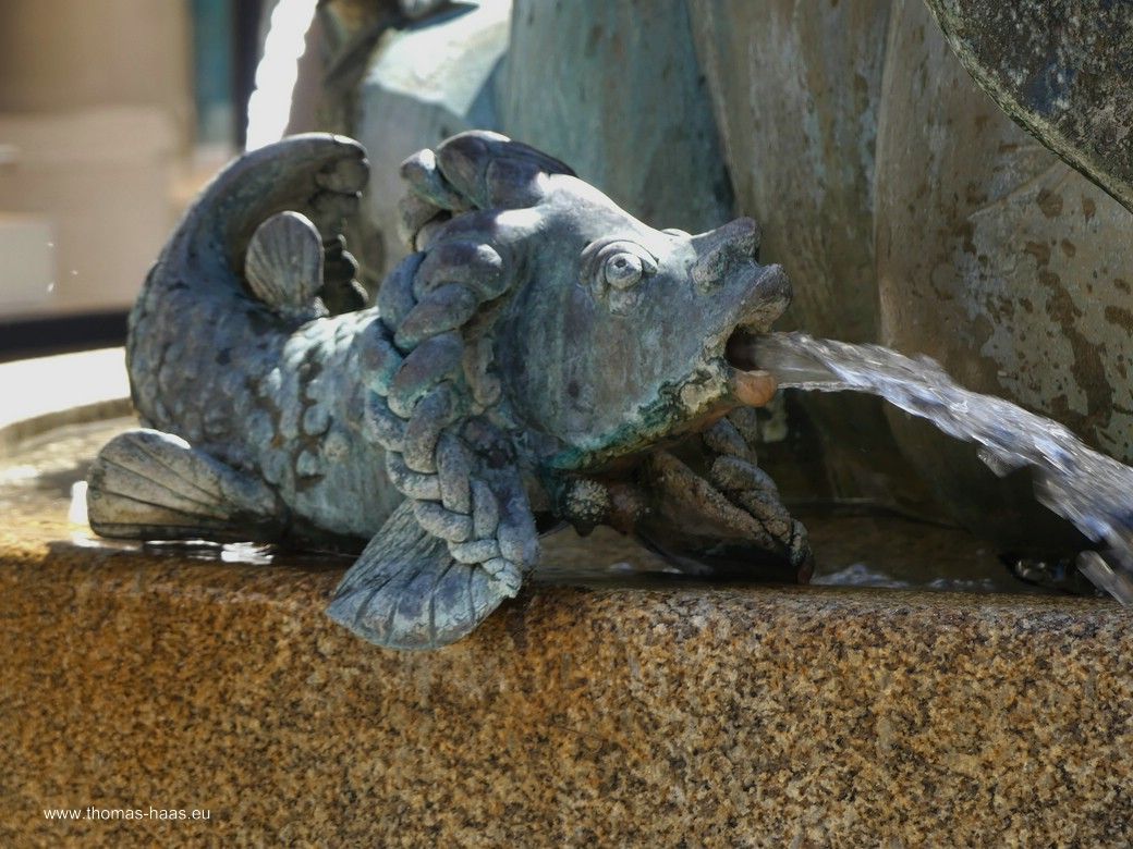 Geislingen, Forellenbrunnen, Details, 2026 Geislingen, Forellenbrunnen, Details, 2026
