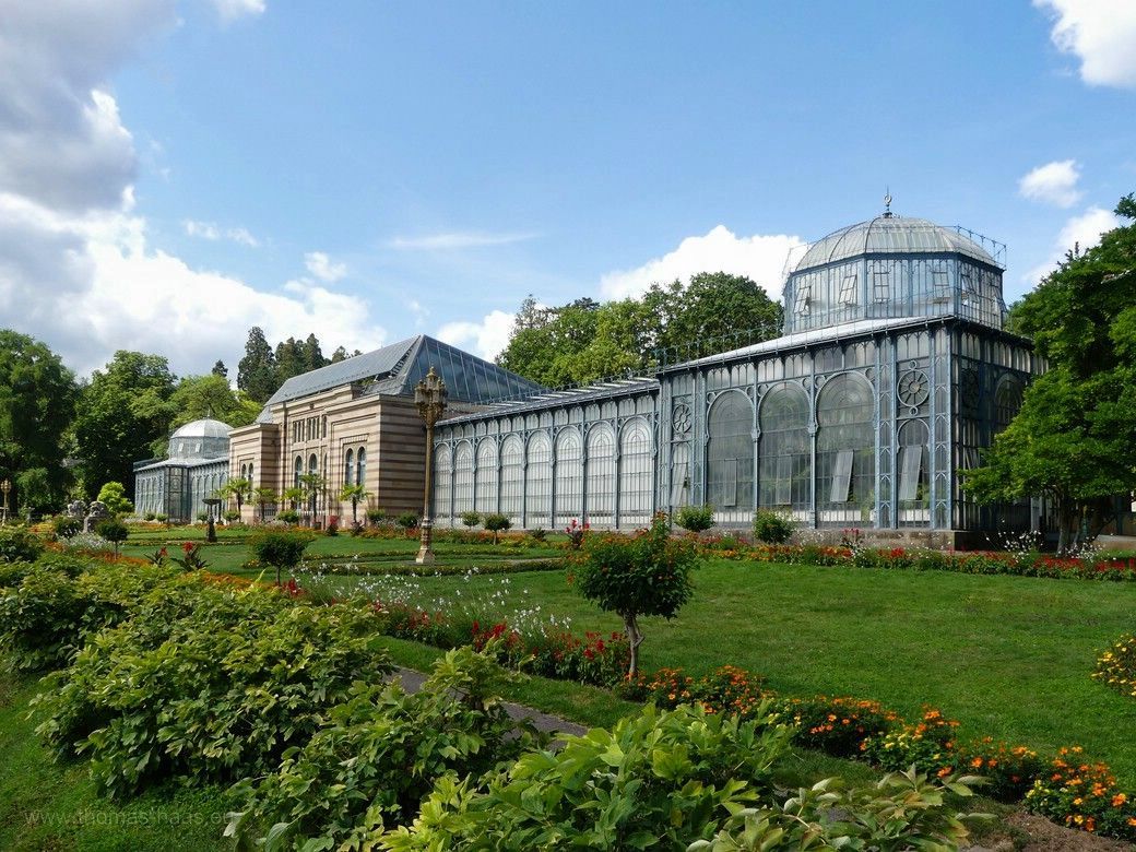 Architektur in der Wilhelma: Das Maurische Landhaus Das Maurische Landhaus in der Wilhelma, Gesamtansicht, 2023