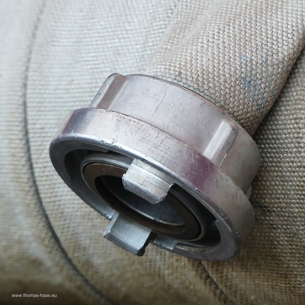 ...Anschluss Feuerwehrschlauch