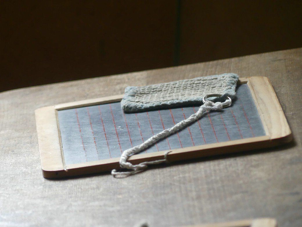 Flamingogruppe, TierparkSchiefertafel auf der Schulbank, früher halt... - Kürnbach 2022 Schiefertafel auf der Schulbank, früher halt...